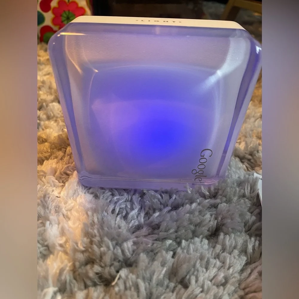 RARE 2004 GOOGLE MOOD LIGHT RADIO PROMOTIONAL ITEM -RARE Memorabilia Collectors